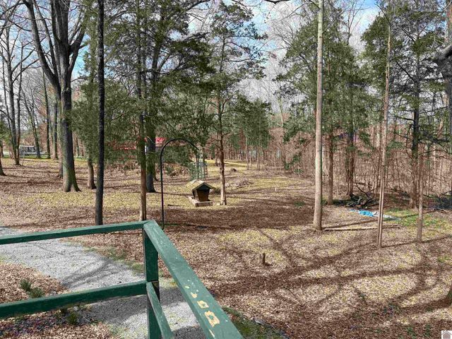 372 Rockcastle Lakeshore Dive 6A, 7A, 8A, 9A, 10A, 11A, Cadiz, KY 42211