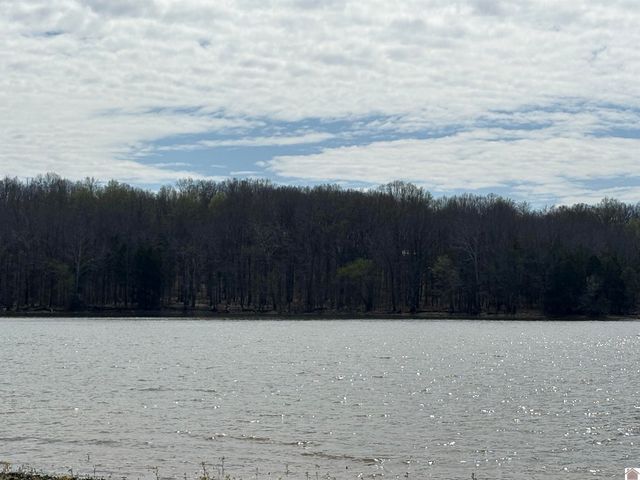 372 Rockcastle Lakeshore Dive 6A, 7A, 8A, 9A, 10A, 11A, Cadiz, KY 42211