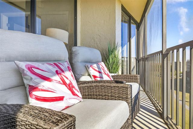 800 COVE CAY DRIVE 7D, Clearwater, FL 33760