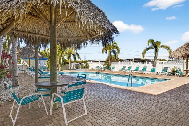 800 COVE CAY DRIVE 7D, Clearwater, FL 33760