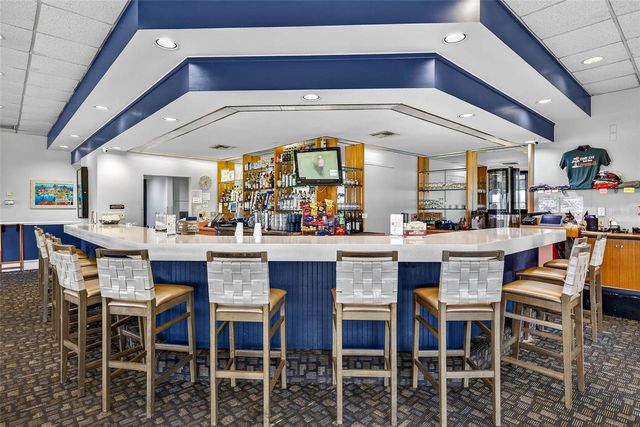 800 COVE CAY DRIVE 7D, Clearwater, FL 33760