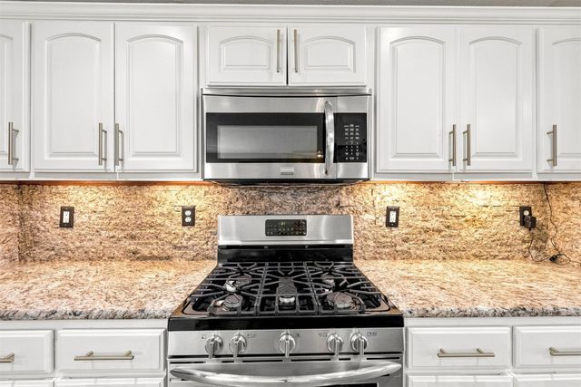 10401 N 114th East Avenue, Owasso, OK 74055
