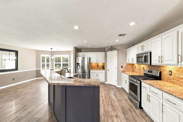 10401 N 114th East Avenue, Owasso, OK 74055