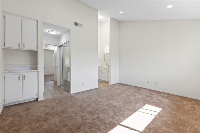 12750 Centralia Street 208, Lakewood, CA 90715