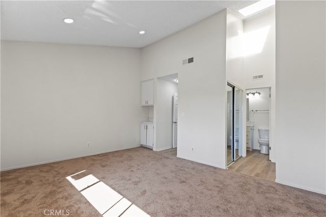 12750 Centralia Street 208, Lakewood, CA 90715