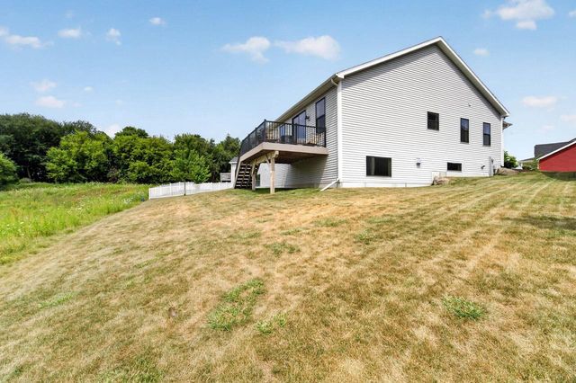1280 Twisted Branch Way, Sun Prairie, WI 53590