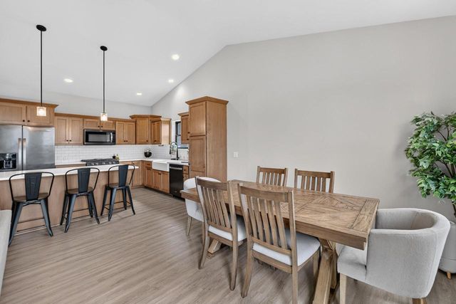 1280 Twisted Branch Way, Sun Prairie, WI 53590