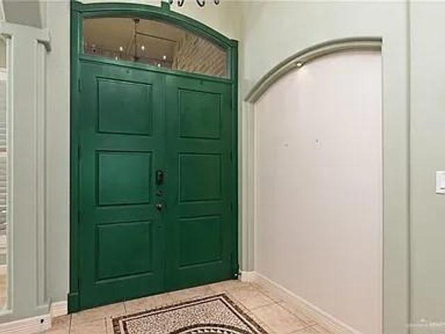 2709 Cardinal Avenue, Mcallen, TX 78504