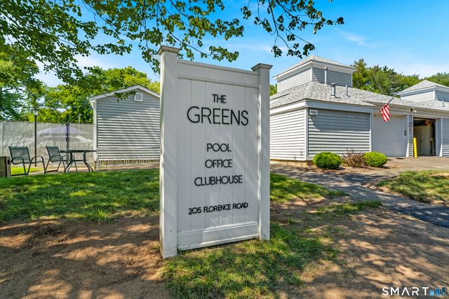 451 Thoreau Street 451, Branford, CT 06405