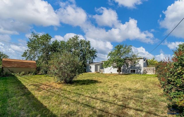 325 E CUSTER, Rapid City, SD 57701