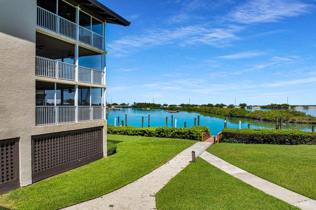 4203 Marina Villa Drive, Marathon, FL 33050