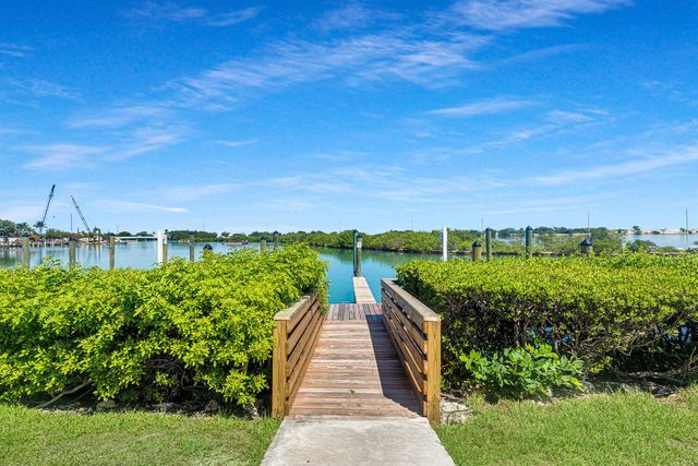4203 Marina Villa Drive, Marathon, FL 33050