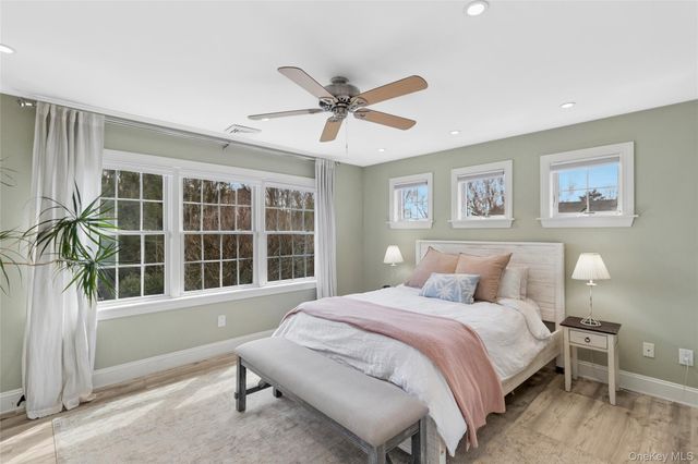 188 S Country Road, Remsenburg, NY 11960