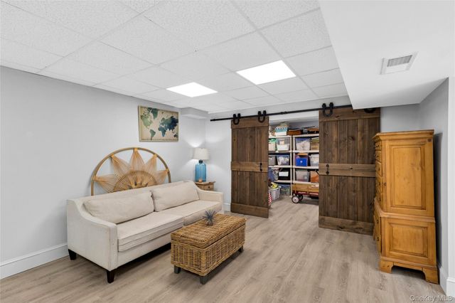 188 S Country Road, Remsenburg, NY 11960