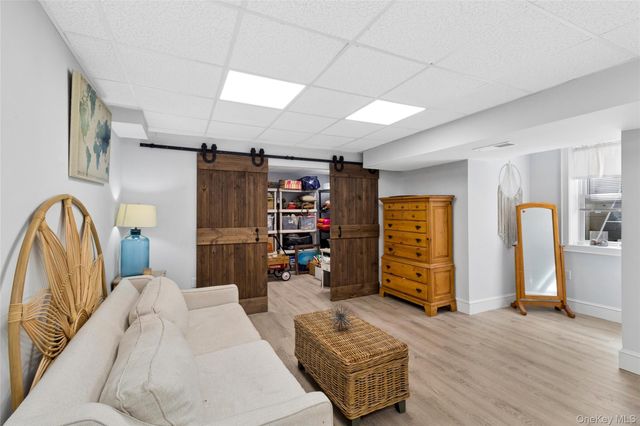 188 S Country Road, Remsenburg, NY 11960