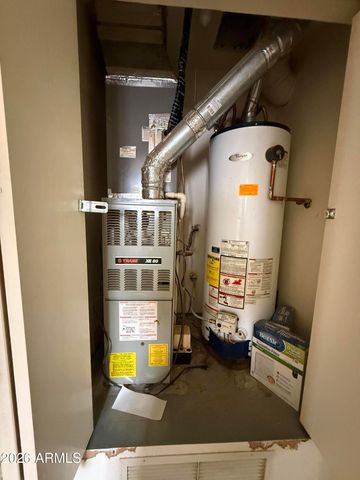 100 ARROWHEAD Drive, Huachuca City, AZ 85616