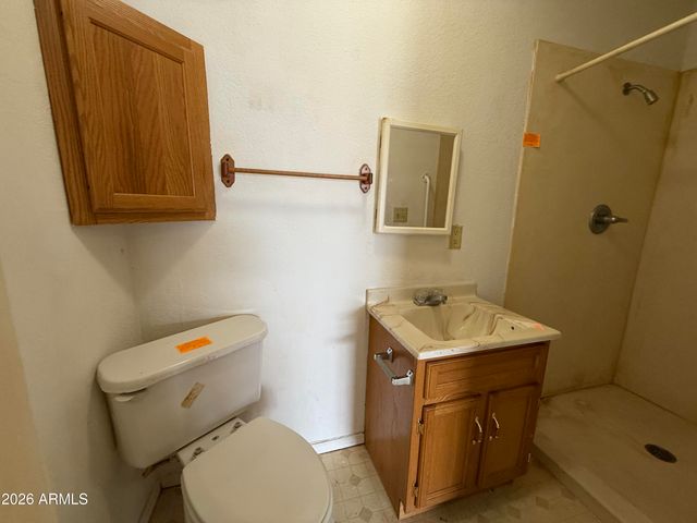 100 ARROWHEAD Drive, Huachuca City, AZ 85616