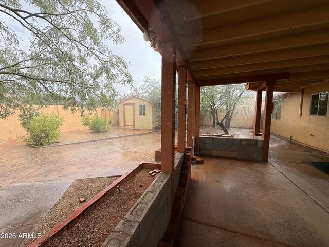 100 ARROWHEAD Drive, Huachuca City, AZ 85616