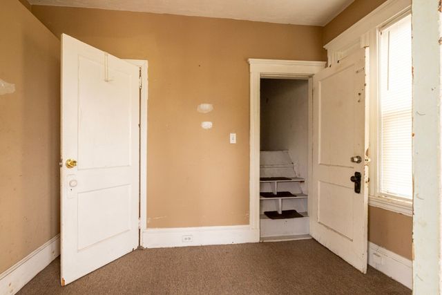 7-9 Illinois Ave, Somerville, MA 02145