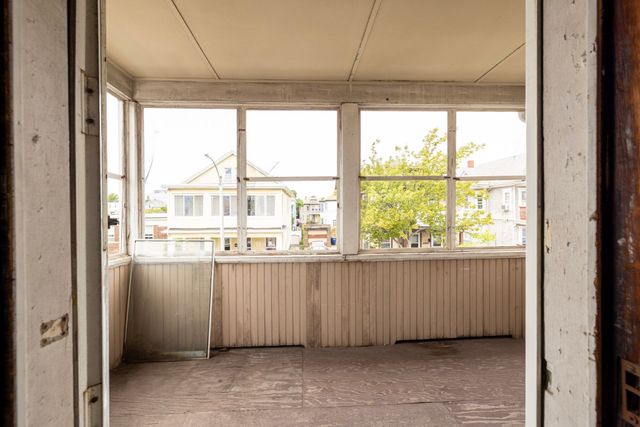 7-9 Illinois Ave, Somerville, MA 02145