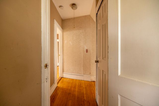 7-9 Illinois Ave, Somerville, MA 02145
