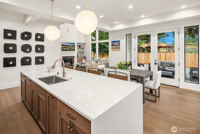 1212 169th Place NE, Bellevue, WA 98008