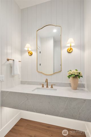 1212 169th Place NE, Bellevue, WA 98008