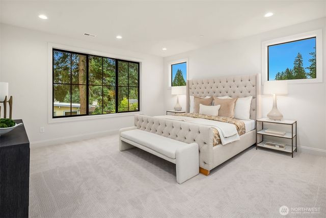 1212 169th Place NE, Bellevue, WA 98008