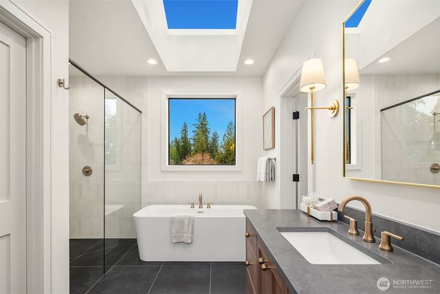 1212 169th Place NE, Bellevue, WA 98008