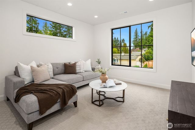 1212 169th Place NE, Bellevue, WA 98008