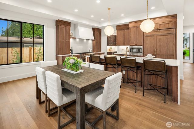 1212 169th Place NE, Bellevue, WA 98008