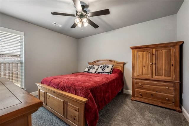 309 Fox Circle, Pea Ridge, AR 72751