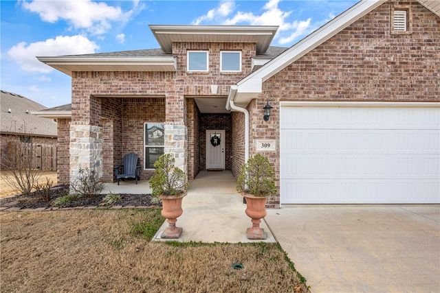 309 Fox Circle, Pea Ridge, AR 72751