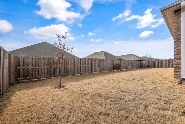 309 Fox Circle, Pea Ridge, AR 72751