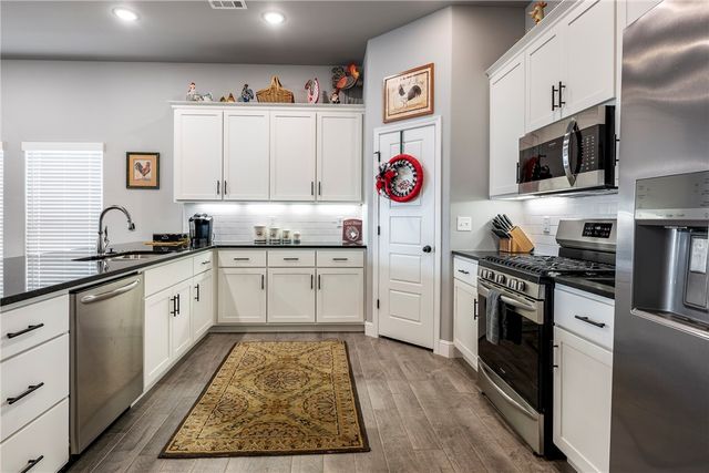 309 Fox Circle, Pea Ridge, AR 72751