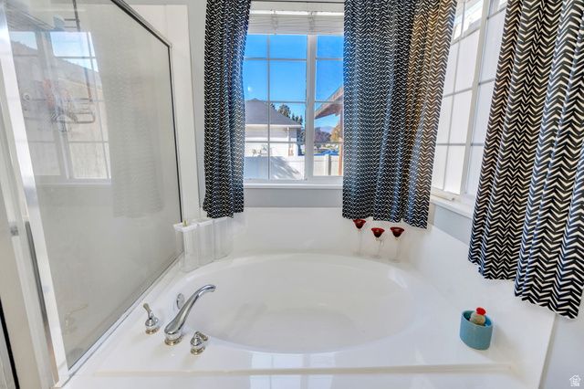 6454 SILVER MEDAL DR, Taylorsville, UT 84129