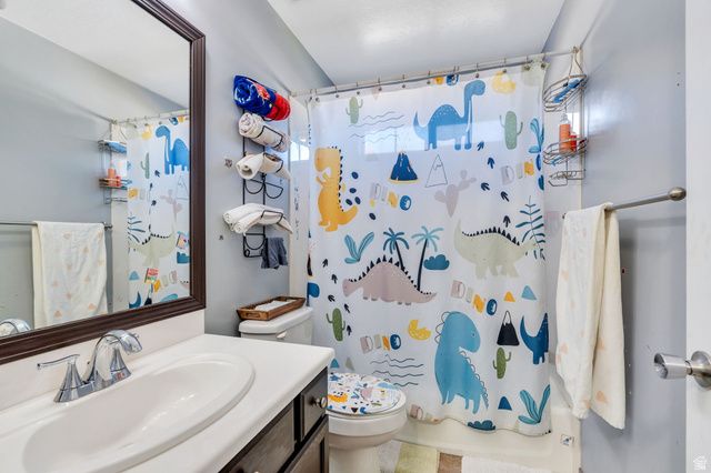 6454 SILVER MEDAL DR, Taylorsville, UT 84129