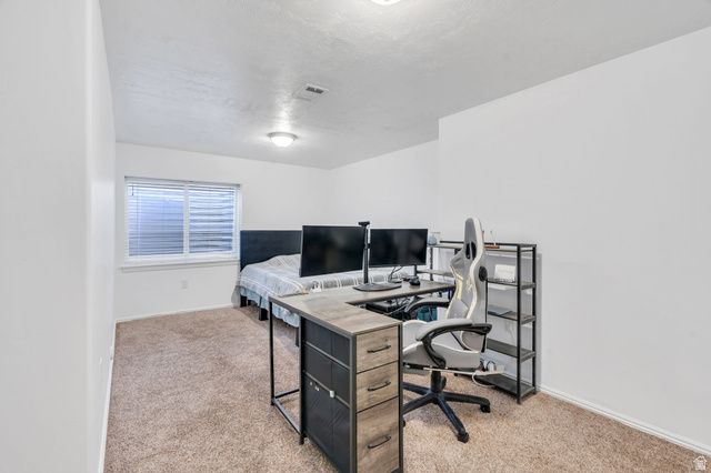 6454 SILVER MEDAL DR, Taylorsville, UT 84129