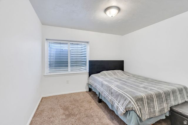 6454 SILVER MEDAL DR, Taylorsville, UT 84129