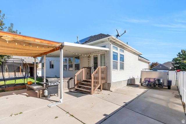 6454 SILVER MEDAL DR, Taylorsville, UT 84129