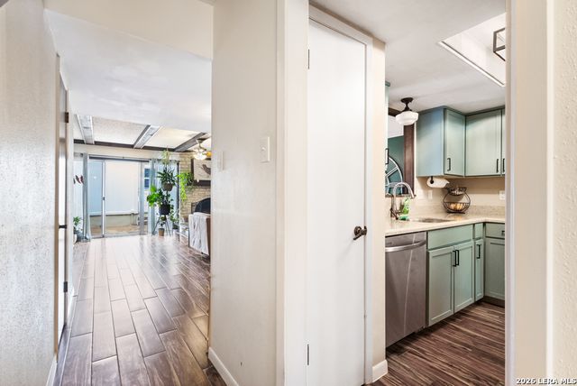 11303 Vance Jackson Rd Apt K2, San Antonio, TX 78230