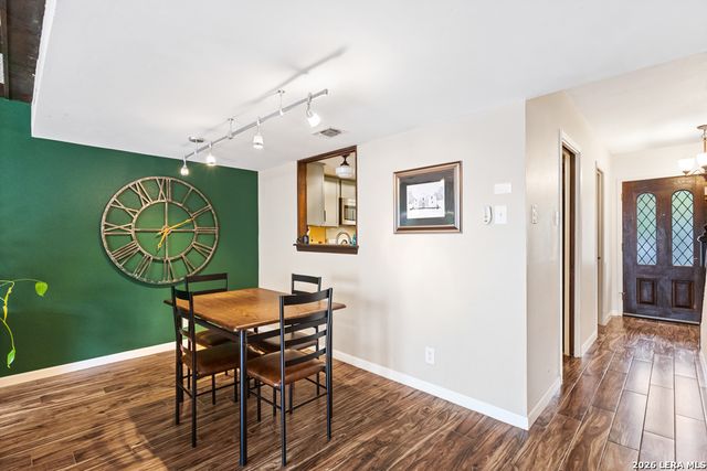 11303 Vance Jackson Rd Apt K2, San Antonio, TX 78230