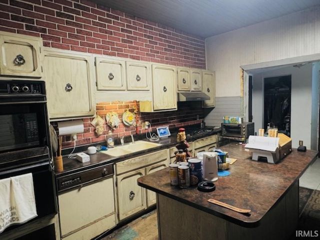 820 E SYCAMORE Street, Kokomo, IN 46901