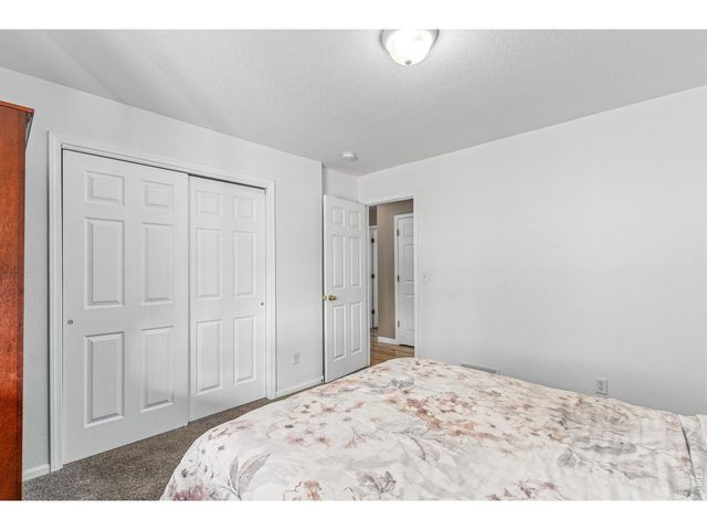 1865 Chesapeake Cir, Johnstown, CO 80534