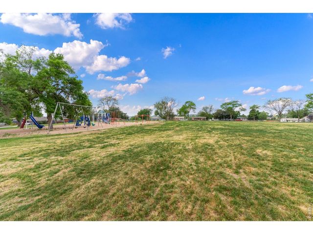 1865 Chesapeake Cir, Johnstown, CO 80534