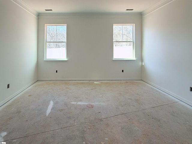 611 Autumn Lake Road, Simpsonville, SC 29681