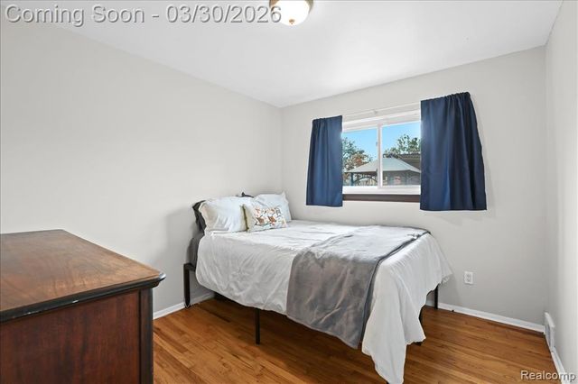 8346 Hillcrest Boulevard, Westland, MI 48185