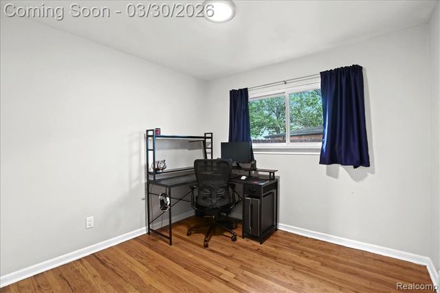 8346 Hillcrest Boulevard, Westland, MI 48185