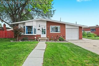 8346 Hillcrest Boulevard, Westland, MI 48185