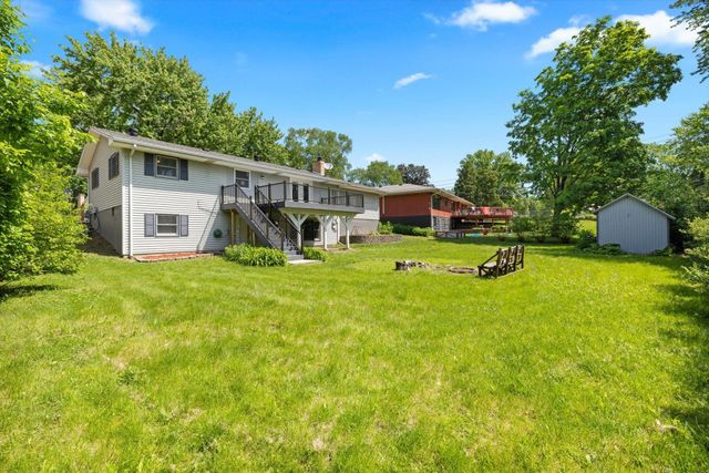 8941 48th Avenue N, New Hope, MN 55428